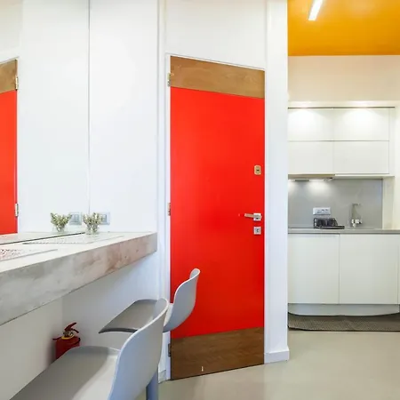Grey Beachfront Apartamento *